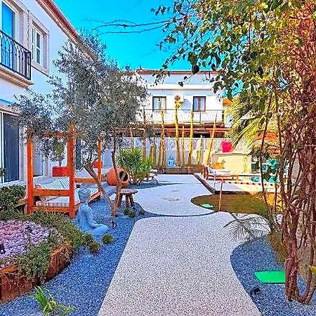 Hotel Jardin D'azur 4*